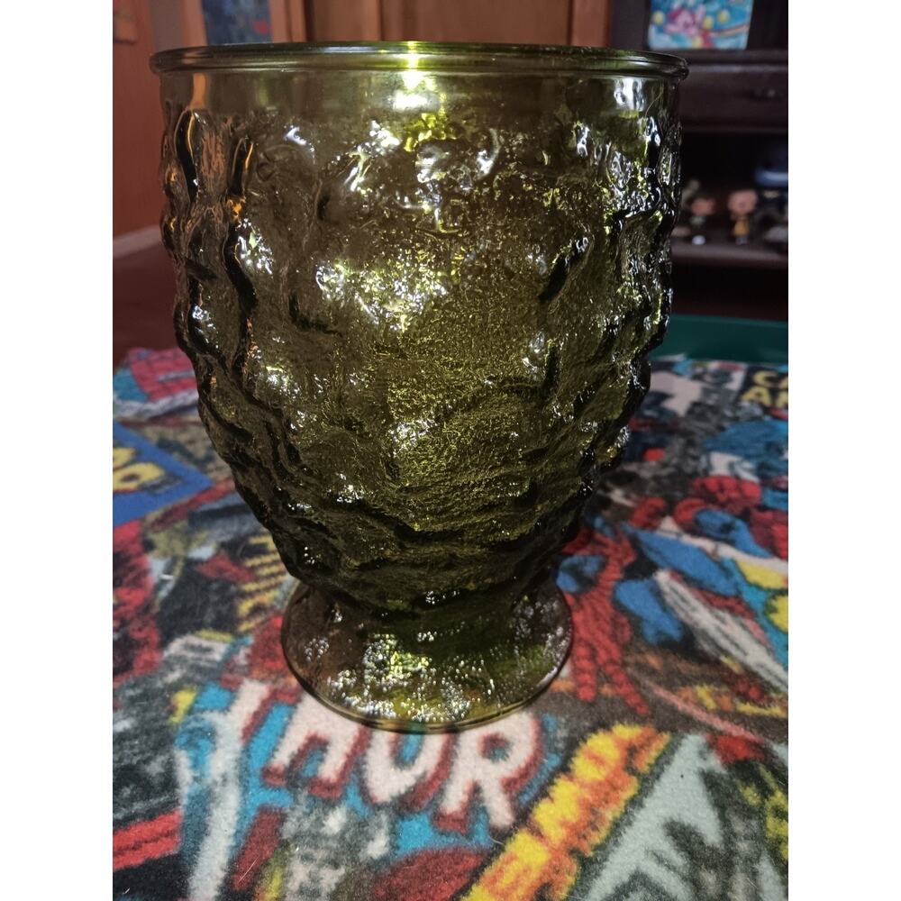 E O Brody Co. Cleveland Ohio USA Vintage Green Vase Glass Antique